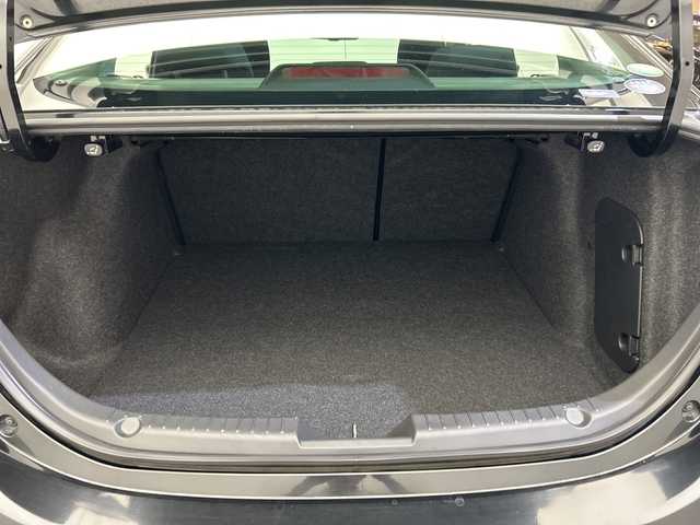 マツダ アクセラ 15S 愛媛県 2015(平27)年 8.5万km ジェットブラックマイカ Bluetooth/AM/FM/DVD/バックカメラ/ETC/MT付きAT/クルーズコントロール/純正16インチアルミホイール/オートライト