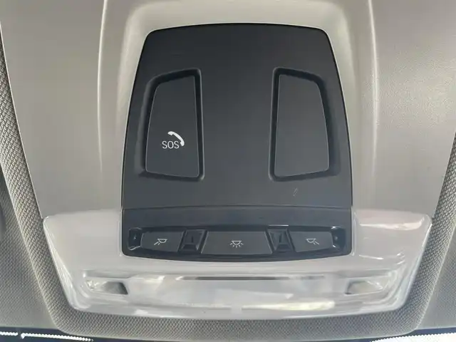 ＢＭＷ Ｘ１ 兵庫県 2018(平30)年 6.2万km ミネラルホワイト ワンオーナー/保証書/取扱説明書/純正SDナビ/Bluetooth/CD・DVD再生可能/バックカメラ/ドライブレコーダー/シートヒーター/パワーシート/レザーシート/スマートキー×２/クルーズコントロール/ETC/フロアマット/純正アルミホイール/電動格納ミラー