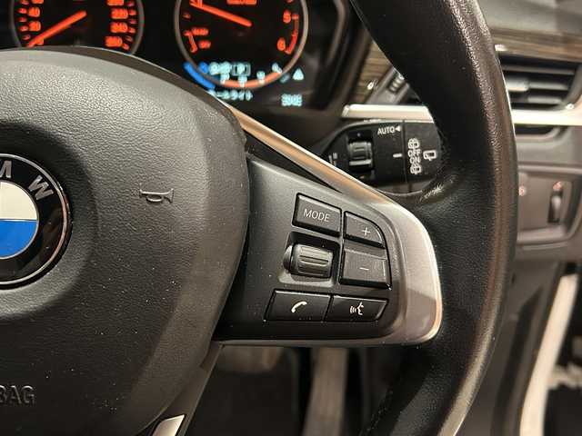 ＢＭＷ Ｘ１ xDrive 18d xライン 道央・札幌 2018(平30)年 6.2万km ミネラルホワイト アドバンスドアクティブセーフティーパッケージ/・ＡＣＣ/・ヘットアップディスプレイ/ハイラインパッケージ/・ダコタレザーシート/・電動フロントシート/・シートヒーター/コンフォートパッケージ/・オートマチックテールゲート/・リアシートバックレスリリース/・スライディングリアシート/純正HDDナビ(CD、ＤＶＤ、ＵＳＢ、ＢＴ)/バックカメラ/ＰＤＣ/パーキングアシスト