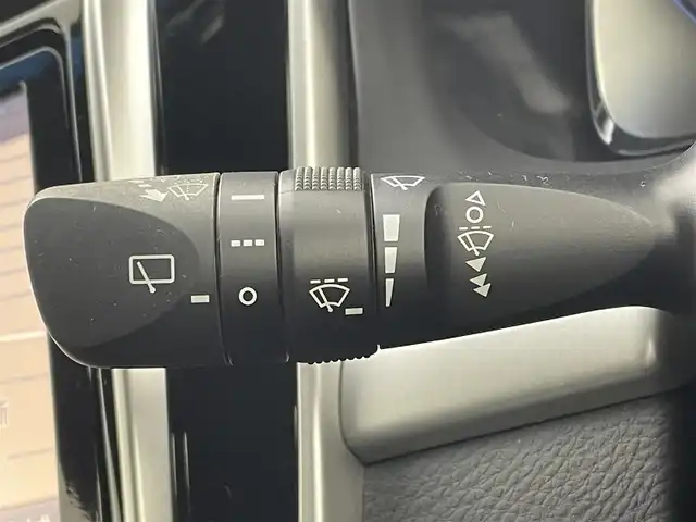 トヨタ ハリアー ハイブリッド エレガンス 茨城県 2014(平26)年 4.1万km ホワイトパールクリスタルシャイン 純正ナビ/・Bluetooth接続/・CDチェンジャー/・バックカメラ/・ｓｄミュージックサーバー/・USB入力/・フルセグテレビ/ETC/ドライブレコーダー/パワーシート/ハーフレザーシート/MTモード付/オートライト/エンジンスタート/４WD/スマートキー