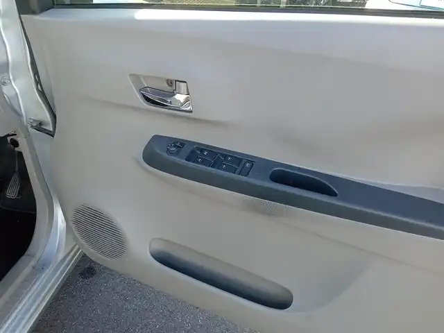 ダイハツ ミラ イース Xf メモリアルエディション 福井県 2012(平24)年 13.3万km ブライトシルバーメタリック エコアイドル/カーオーディオ（FM/AM/CD/AUX）/マニュアルエアコン/ハロゲンライト/フロントフォグランプ/ライトレベライザー/リモコンキー