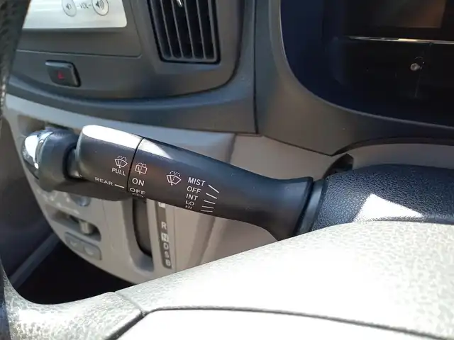 ダイハツ ミラ イース Xf メモリアルエディション 福井県 2012(平24)年 13.3万km ブライトシルバーメタリック エコアイドル/カーオーディオ（FM/AM/CD/AUX）/マニュアルエアコン/ハロゲンライト/フロントフォグランプ/ライトレベライザー/リモコンキー