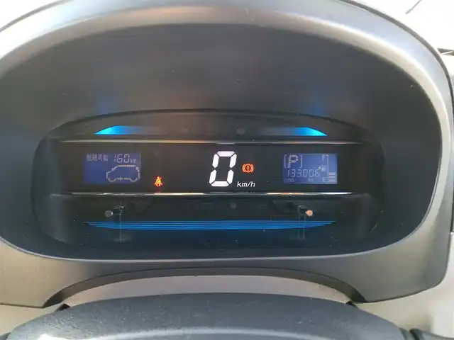 ダイハツ ミラ イース Xf メモリアルエディション 福井県 2012(平24)年 13.3万km ブライトシルバーメタリック エコアイドル/カーオーディオ（FM/AM/CD/AUX）/マニュアルエアコン/ハロゲンライト/フロントフォグランプ/ライトレベライザー/リモコンキー