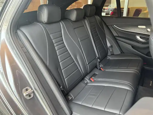 メルセデス・ベンツ Ｅ２２０ｄ SWアバンギャルド AMGライン 宮城県 2020(令2)年 1.6万km セレナイトグレー エクスクルーシブパッケージ/レーダーセーフティパッケージ/ヘッドアップディスプレイ/Burmesterサウンドシステム/COMANDシステムナビゲーションシステム/フルセグTV/360°カメラシステム/ブラックレザーシート/シートヒーター/メモリ機能付きパワーシート/キーレスゴー/パワーバックドア/純正19インチAW/ドライブレコーダー