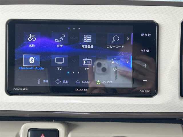 ダイハツ ムーヴ キャンバス X メイクアップ リミテッド SAⅢ 道東・釧路十勝 2021(令3)年 4万km パールホワイトⅢ/ナチュラルベージュマイカメタリック 2トーン 4WD/寒冷地仕様/純正エンジンスタータ/全方位カメラ/ドライブレコーダー(前後)/シートヒーター(運転席)/スマートキー/プッシュスタート/純正ナビ/(CD/DVD/BT)/フルセグTV/純正フロアマット/純正ドアバイザー/両側パワースライドドア/フロントフォグランプ/オートライト/オートマチックハイビーム/コーナーセンサー/(後方のみ)/アイドリングストップ/パワーステアリング/パワーウィンドウ/横滑り防止装置/衝突軽減システム/ABS