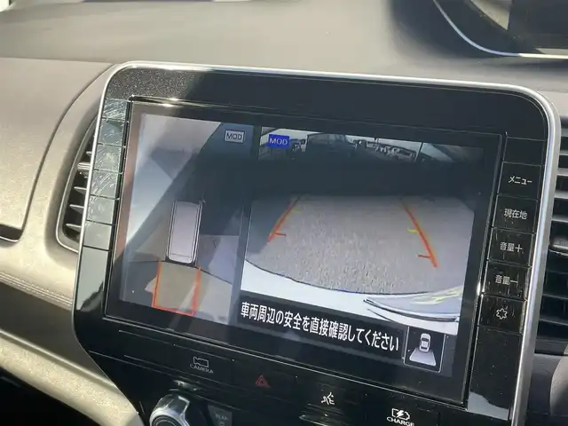 日産 セレナ e－パワー ハイウェイスター V 千葉県 2021(令3)年 4.2万km ブリリアントホワイトパール 純正１０インチナビ/・Bluetooth/ミュージックサーバー/フルセグ/DVD再生機能あり/プロパイロット/デジタルインナーミラー/ステリングスイッチ/Ｄ／Ｎ席シートヒーター/ハンズフリーパワースライドドア/ブラインドスポットモニター/前後コーナーセンサー