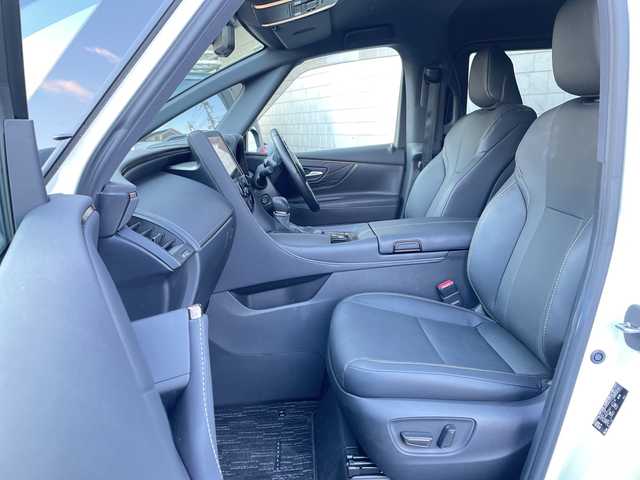 トヨタ アルファード Z 神奈川県 2024(令6)年 0.7万km プラチナホワイトパールマイカ ワンオーナー/サンルーフ/ユニバーサルステップ/モデリスタエアロ/モデリスタ20インチアルミ/純正ナビ(USB/HDMI/BT/フルセグTV/Miracast)/パノラミックビューモニター/純正12.1インチフリップダウンモニター/電動サンシェード/トヨタセーフティセンス/ブラインドスポットモニター/黒革シート/パワーシート/シートヒーター/シートクーラー/ステアリングヒーター/デジタルインナーミラー/ヘッドアップディスプレイ/置くだけ充電/パワーバックドア/両側パワースライドドア/ビルトインETC2.0/前後ドライブレコーダー/純正フロアマット/純正ドアバイザー/ISOFIX/スペアキー×1