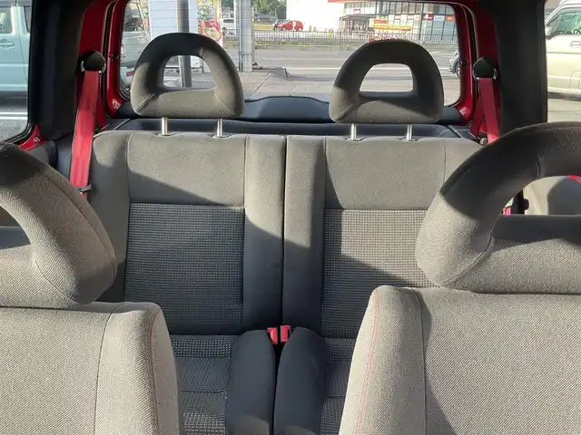フォルクスワーゲン ルポ GTI 滋賀県 2005(平17)年 7.4万km 赤 ６MT/純正キセノンヘッドライト/純正15インチアルミホイール/ケンウッドオーディオ/・CD/・AM/FM/・USB/ETC/バックフォグランプ