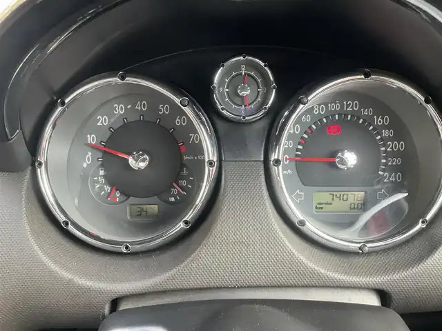 フォルクスワーゲン ルポ GTI 滋賀県 2005(平17)年 7.4万km 赤 ６MT/純正キセノンヘッドライト/純正15インチアルミホイール/ケンウッドオーディオ/・CD/・AM/FM/・USB/ETC/バックフォグランプ