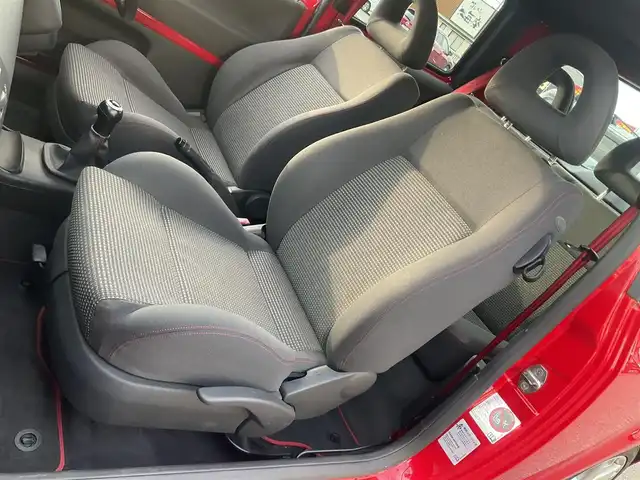 フォルクスワーゲン ルポ GTI 滋賀県 2005(平17)年 7.4万km 赤 ６MT/純正キセノンヘッドライト/純正15インチアルミホイール/ケンウッドオーディオ/・CD/・AM/FM/・USB/ETC/バックフォグランプ