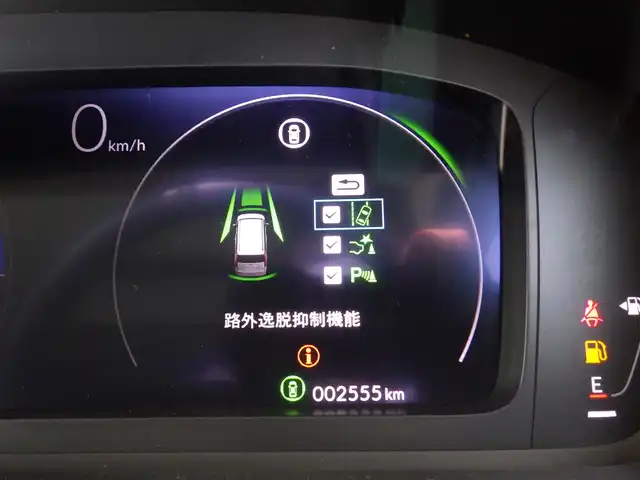 ホンダ ステップワゴン eHEV エアー 千葉県 2024(令6)年 0.3万km フィヨルドミストパール 登録時走行距離2533km/ワンオーナー/純正メモリナビ/（DVD/フルセグTV/Bluetooth/MSV）/バックカメラ/AppleCarPlay/フリップダウンモニター/ETC/両側パワースライドドア/HONDA SENSING/・アダプティブクルーズコントロール（ACC）/・衝突軽減ブレーキ（CMBS）/・車線維持支援システム（LKAS）/・誤発進抑制機能/・先行車発進お知らせ機能/・オートハイビーム/・標識認識機能/純正LEDヘッドライト/純正16インチアルミホイール/スマートキー/スペアキー1本/保証書/取扱説明書