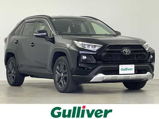 トヨタ ＲＡＶ４ アドベンチャー 岐阜県 2022(令4)年 3.6万km アティチュードブラックマイカ 純正9インチSDナビ/CD/DVD/Bluetooth/フルセグTV/バックカメラ/ビルトインETC2.0/トヨタセーフティセンス/プリクラッシュセーフティシステム/レーントレーシングアシスト/オートハイビーム/レーダークルーズコントロール/ブラインドスポットモニター/ロードサインアシスト/リアクロストラフィックアラート/パーキングサポートブレーキ/レザーシート/シートヒーター/エアシート/パワーシート/シートメモリ/革巻きステアリング/ステアリングヒーター/ステアリングリモコン/オートLEDヘッドライト/フォグランプ/プッシュスタート/スマートキー/前後ドライブレコーダー/ルーフレール