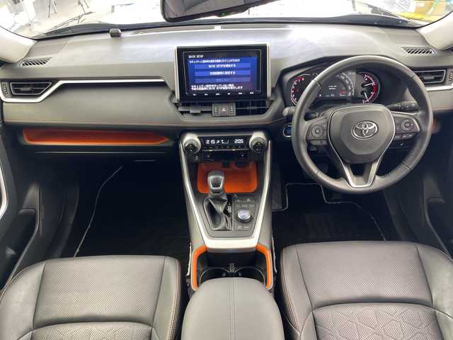 トヨタ ＲＡＶ４ アドベンチャー 岐阜県 2022(令4)年 3.6万km アティチュードブラックマイカ 純正9インチSDナビ/CD/DVD/Bluetooth/フルセグTV/バックカメラ/ビルトインETC2.0/トヨタセーフティセンス/プリクラッシュセーフティシステム/レーントレーシングアシスト/オートハイビーム/レーダークルーズコントロール/ブラインドスポットモニター/ロードサインアシスト/リアクロストラフィックアラート/パーキングサポートブレーキ/レザーシート/シートヒーター/エアシート/パワーシート/シートメモリ/革巻きステアリング/ステアリングヒーター/ステアリングリモコン/オートLEDヘッドライト/フォグランプ/プッシュスタート/スマートキー/前後ドライブレコーダー/ルーフレール