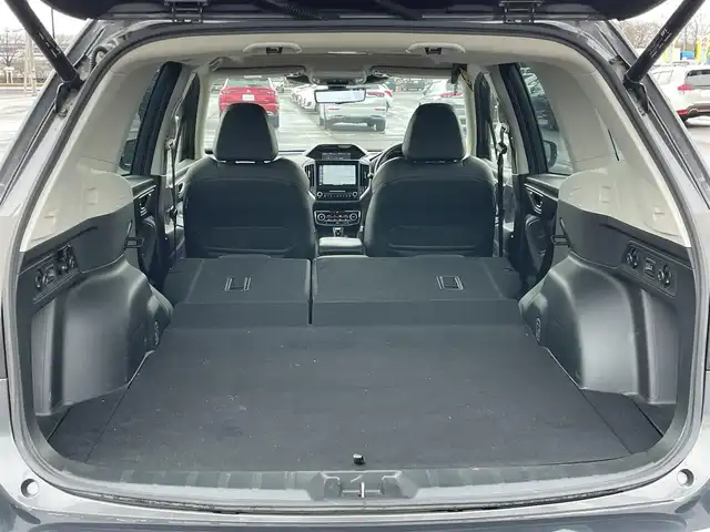 スバル フォレスター スポーツ 道央・札幌 2023(令5)年 5.2万km マグネタイトグレーメタリック ４WD/ワンオーナー/サンルーフ/純正ディーラーOPナビ/CD/DVD/BT/フルセグ/アイサイト/衝突被害軽減ブレーキ/横滑り防止装置/レーダークルーズコントロール/レーンキープアシスト/パーキングアシスト/リアパーキングセンサー/ブラインドスポットモニター/SRH/バック/サイド/フロントカメラ/XMODE/SI-DRIVE/デジタルインナーミラー/アイドリングストップ/パワーバックドア/前席パワーシート/D席メモリーシート/全席シートヒーター/ハーフレザーシート/革巻きステアリング/ステアリングリモコン/パドルシフト/ハンドルヒーター/電動パーキング/オートブレーキホールド/プッシュスタート/スマートキー/LEDヘッドライト/オートライト/フォグランプ/電動格納ミラー/ヒーテッドドアミラー/ウィンカーミラー/社外フロアマット/ドアバイザー/スペアキー