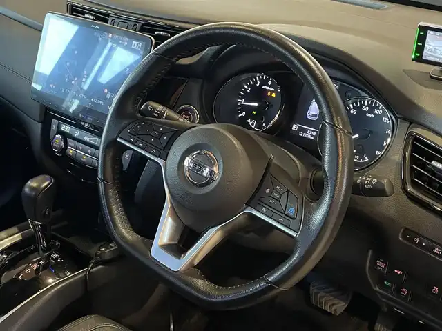 日産 エクストレイル モード・プレミア i 道央・札幌 2018(平30)年 12.2万km ブリリアントホワイトパール ワンオーナー/アルパイン社製エクストレイル専用11インチSDナビ/　・フルセグTV/　・CD/DVD/　・SD/USB/HDMI/　・Bluetooth/アルパイン社製リアモニター/アルパイン社製パワードサブウーファー/アルパイン社製2wayカスタムスピーカー/純正オプションAUTECH19インチAW/純正エンジンスターター/純正デジタルインナーミラー/コムテック社製レーダー探知機/社外ドライブレコーダー/点検整備記録簿　（R1/2/3/5/6）/取扱説明書/保証書/スペアキー