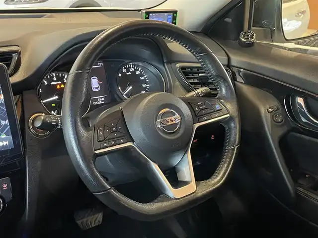 日産 エクストレイル モード・プレミア i 道央・札幌 2018(平30)年 12.2万km ブリリアントホワイトパール ワンオーナー/アルパイン社製エクストレイル専用11インチSDナビ/　・フルセグTV/　・CD/DVD/　・SD/USB/HDMI/　・Bluetooth/アルパイン社製リアモニター/アルパイン社製パワードサブウーファー/アルパイン社製2wayカスタムスピーカー/純正オプションAUTECH19インチAW/純正エンジンスターター/純正デジタルインナーミラー/コムテック社製レーダー探知機/社外ドライブレコーダー/点検整備記録簿　（R1/2/3/5/6）/取扱説明書/保証書/スペアキー