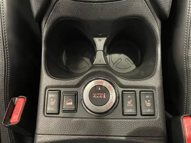日産 エクストレイル モード・プレミア i 道央・札幌 2018(平30)年 12.2万km ブリリアントホワイトパール ワンオーナー/アルパイン社製エクストレイル専用11インチSDナビ/　・フルセグTV/　・CD/DVD/　・SD/USB/HDMI/　・Bluetooth/アルパイン社製リアモニター/アルパイン社製パワードサブウーファー/アルパイン社製2wayカスタムスピーカー/純正オプションAUTECH19インチAW/純正エンジンスターター/純正デジタルインナーミラー/コムテック社製レーダー探知機/社外ドライブレコーダー/点検整備記録簿　（R1/2/3/5/6）/取扱説明書/保証書/スペアキー