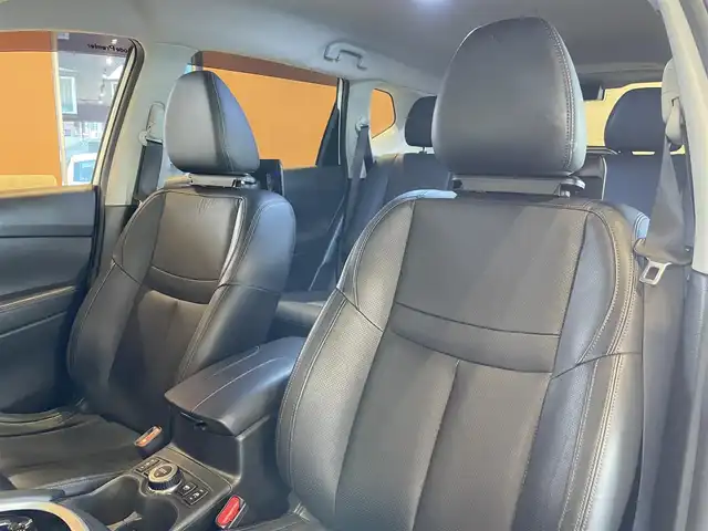 日産 エクストレイル モード・プレミア i 道央・札幌 2018(平30)年 12.2万km ブリリアントホワイトパール ワンオーナー/アルパイン社製エクストレイル専用11インチSDナビ/　・フルセグTV/　・CD/DVD/　・SD/USB/HDMI/　・Bluetooth/アルパイン社製リアモニター/アルパイン社製パワードサブウーファー/アルパイン社製2wayカスタムスピーカー/純正オプションAUTECH19インチAW/純正エンジンスターター/純正デジタルインナーミラー/コムテック社製レーダー探知機/社外ドライブレコーダー/点検整備記録簿　（R1/2/3/5/6）/取扱説明書/保証書/スペアキー
