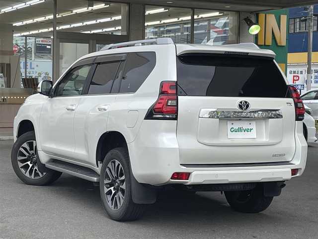 トヨタ ランドクルーザー プラド TX Lパッケージ 宮城県 2018(平30)年 9.1万km ホワイトパールクリスタルシャイン 7人乗り/純正メーカーOPナビ/フルセグTV/Bluetooth/パノラミックビューモニター/純正19インチAW/ETC2.0/D/Nシートヒーター/D/Nクーラーシート/D/Nパワーシート/アダプティブクルーズコントロール/レーンキープアシスト/コーナーセンサー/横すべり防止装置/オートライト/オートハイビーム/センターデフロック/ダウンヒルアシスト/3列目電動格納リアシート/純正マット