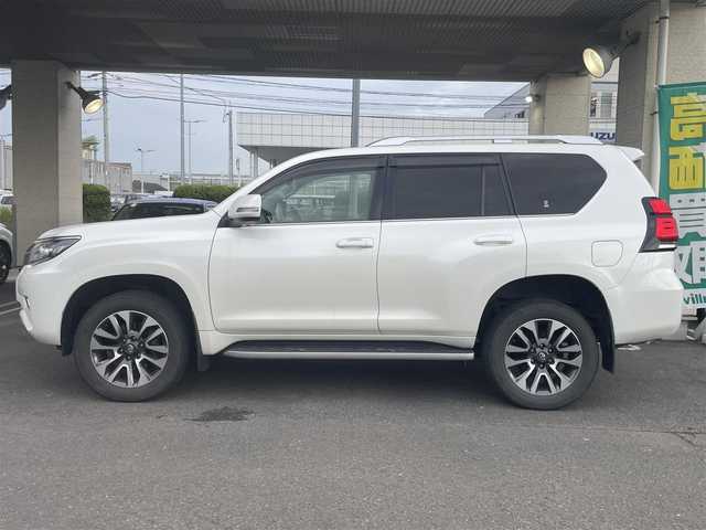 トヨタ ランドクルーザー プラド TX Lパッケージ 宮城県 2018(平30)年 9.1万km ホワイトパールクリスタルシャイン 7人乗り/純正メーカーOPナビ/フルセグTV/Bluetooth/パノラミックビューモニター/純正19インチAW/ETC2.0/D/Nシートヒーター/D/Nクーラーシート/D/Nパワーシート/アダプティブクルーズコントロール/レーンキープアシスト/コーナーセンサー/横すべり防止装置/オートライト/オートハイビーム/センターデフロック/ダウンヒルアシスト/3列目電動格納リアシート/純正マット