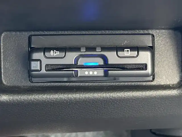 スズキ アルト ワークス 兵庫県 2020(令2)年 6.4万km ピュアホワイトP 5MT/RECAROシート/(CD/USB/AUX/SD)/ETC/HIDヘッドライト/フォグランプ/ステアリングリモコン/スマートキー/スペアキー/社外スピーカー/社外シフトノブ/社外リアスポイラー/純正ドアバイザー/純正フロアマット/純正アルミ15インチ