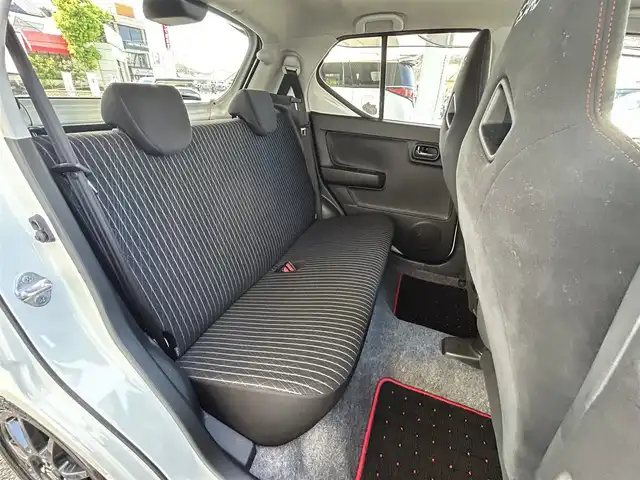 スズキ アルト ワークス 兵庫県 2020(令2)年 6.4万km ピュアホワイトP 5MT/RECAROシート/(CD/USB/AUX/SD)/ETC/HIDヘッドライト/フォグランプ/ステアリングリモコン/スマートキー/スペアキー/社外スピーカー/社外シフトノブ/社外リアスポイラー/純正ドアバイザー/純正フロアマット/純正アルミ15インチ