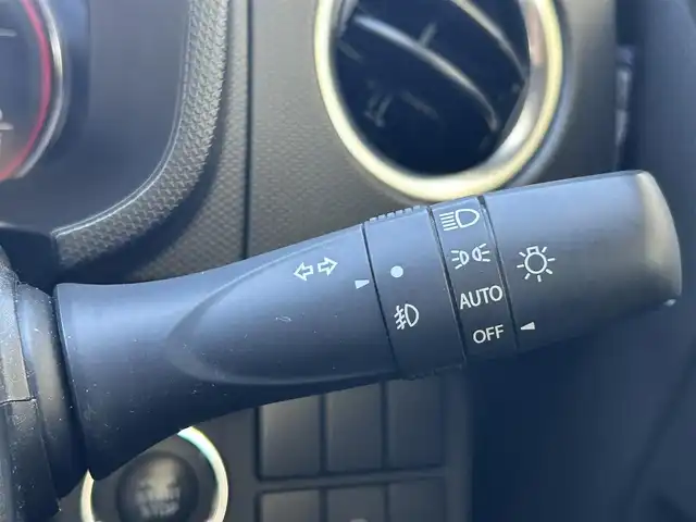 スズキ アルト ワークス 兵庫県 2020(令2)年 6.4万km ピュアホワイトP 5MT/RECAROシート/(CD/USB/AUX/SD)/ETC/HIDヘッドライト/フォグランプ/ステアリングリモコン/スマートキー/スペアキー/社外スピーカー/社外シフトノブ/社外リアスポイラー/純正ドアバイザー/純正フロアマット/純正アルミ15インチ