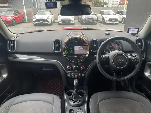 ＭＩＮＩ ミニ クロスオーバー クーパー D 栃木県 2020(令2)年 4.7万km チリ・レッド 純正ナビ（BT/AM/FM）/追従機能付きクルーズコントロール/ETC一体型ルームミラー/パワーバックドア/インテリジェントセーフティ/（歩行者警告/衝突警告）/バックカメラ/シートリフター/スペアキー/プッシュスタート/スマートキー