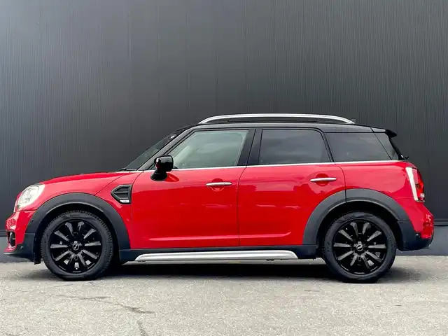 ＭＩＮＩ ミニ クロスオーバー クーパー D 栃木県 2020(令2)年 4.7万km チリ・レッド 純正ナビ（BT/AM/FM）/追従機能付きクルーズコントロール/ETC一体型ルームミラー/パワーバックドア/インテリジェントセーフティ/（歩行者警告/衝突警告）/バックカメラ/シートリフター/スペアキー/プッシュスタート/スマートキー