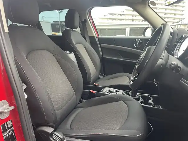 ＭＩＮＩ ミニ クロスオーバー クーパー D 栃木県 2020(令2)年 4.7万km チリ・レッド 純正ナビ（BT/AM/FM）/追従機能付きクルーズコントロール/ETC一体型ルームミラー/パワーバックドア/インテリジェントセーフティ/（歩行者警告/衝突警告）/バックカメラ/シートリフター/スペアキー/プッシュスタート/スマートキー