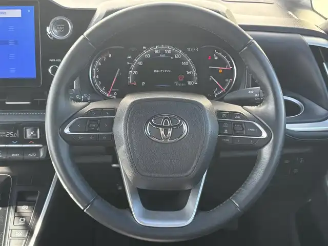 トヨタ ヴォクシー S－Z 茨城県 2022(令4)年 3.8万km アティチュードブラックマイカ 純正ディスプレイオーディオプラス/　（CD/DVD/USB/HDMI/Bluetooth/フルセグ）/バックカメラ/フリップダウンモニター/デジタルミラー型ドライブレコーダー（TZ）/セーフティセンス（衝突回避支援パッケージ）/・プリクラッシュセーフティ/・レーントレーシングアシスト/・レーンディパーチャーアラート/・レーダークルーズコントロール/・オートマチックハイビーム/・ロードサインアシスト/・ドライバー異常時対応システム/・プロアクティブドライビングアシスト/・発進遅れ告知/両側パワースライドドア/ETC2.0/シートヒーター/LEDヘッドライト/パーキングサポートブレーキ/オートライト/W+サイドエアバッグ/純正アルミホイール