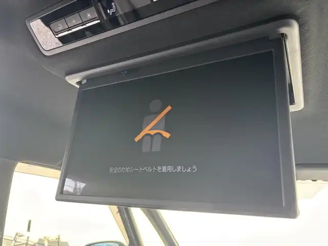 トヨタ ヴォクシー S－Z 茨城県 2022(令4)年 3.8万km アティチュードブラックマイカ 純正ディスプレイオーディオプラス/　（CD/DVD/USB/HDMI/Bluetooth/フルセグ）/バックカメラ/フリップダウンモニター/デジタルミラー型ドライブレコーダー（TZ）/セーフティセンス（衝突回避支援パッケージ）/・プリクラッシュセーフティ/・レーントレーシングアシスト/・レーンディパーチャーアラート/・レーダークルーズコントロール/・オートマチックハイビーム/・ロードサインアシスト/・ドライバー異常時対応システム/・プロアクティブドライビングアシスト/・発進遅れ告知/両側パワースライドドア/ETC2.0/シートヒーター/LEDヘッドライト/パーキングサポートブレーキ/オートライト/W+サイドエアバッグ/純正アルミホイール