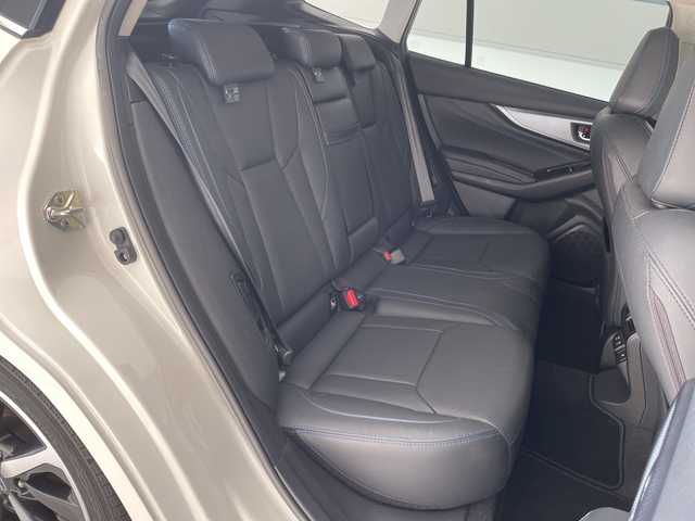 スバル レヴォーグ 1．8GT－H EX 愛知県 2021(令3)年 6万km クリスタルホワイトP 純正10型ディスプレイオーディオナビ/レーダークルーズコントロール/シートヒーター/バックカメラ/コーナーセンサー/電動リアゲート/パワーシート/純正アルミホイール/レーンキープアシスト/ＥＴＣ/インテリジェントミラー/衝突軽減システム/Bluetooth/ステアリングスイッチ/スマートキー/プッシュスタート