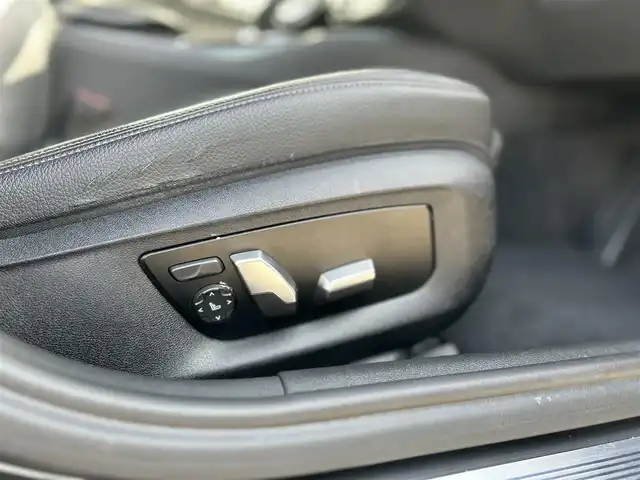ＢＭＷ ５２３ｄ Mスポーツ 東京都 2017(平29)年 5.5万km グレー 純正ナビ/フルセグTV/　/CD/DVD/BT/USB/全方位カメラ/ミラー1体型ETC/黒レザーシート/シートヒーター/スマトーキー/パドルシフト/ACC/インテリジェントセーフティ/社外ドラレコ