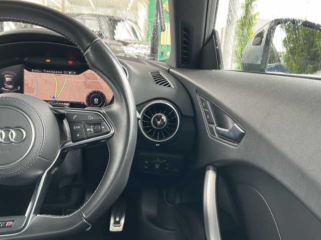 アウディ ＴＴＳクーペ 2.0 TFSI クワトロ 東京都 2015(平27)年 6.3万km セパンブルーパールエフェクト 純正メーカーナビ　【Bluetooth接続可、USB接続可、CD、DVD、フルセグTV、AUX】/ETC/ドライブレコーダー前後/クルーズコントロール追従機能付き/パーキングアシスト/アイドリングストップ/バックカメラ/レーンキープアシスト/コーナーセンサー/横滑り防止装置/盗難防止装置/オットマン/レザーシート/シートヒーター/パワーシート/4WD/ターボ/MTモード付AT/パドルシフト/センターコンソール/drive select/電動リアスポイラー/オートライト/オートマチックハイビーム/LEDヘッドライト/純正フロアマット/純正アルミホイール/ABS/保証書/記録簿/取扱説明書/スマートキー/スペアキー1本