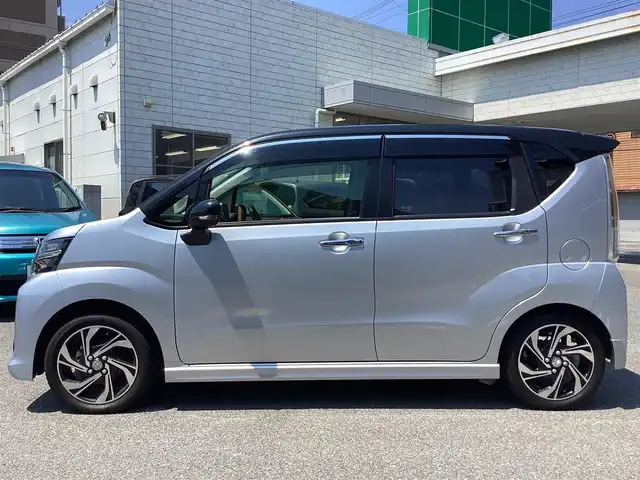 スバル ステラ カスタム RS スマートアシスト 大阪府 2019(令1)年 2.6万km シルバー／黒 純正8インチナビ・フルセグTV・CD・DVD・/　　　HDMI・Bluetooth・USB・SD/パノラミックビューモニター/LEDオートヘッドライト/LEDフォグランプ/4WD・ターボ/ETC/スマートキー2個/スマートアシストIII/ステアリングスイッチ/運転席シートヒーター/純正サイドドアバイザー/電動格納ウインカーミラー/純正15インチアルミホイール
