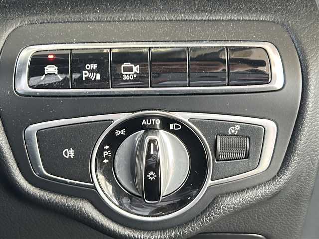 メルセデス・ベンツ Ｖ２２０ d アバンギャルド ロング 福島県 2016(平28)年 7.5万km 黒 登録時走行距離：74/267km/純正メーカーナビ/（BT接続/CD/DVD/AM/FM）/フリップダウンモニター/ETC/クルーズコントロール/クリアランスソナー/パワーシート/シートヒーター/WAC/電動パーキングブレーキ/電動リアゲート/アイドリングストップ/純正AW/アラウンドビューモニター/バックカメラ/レザーシート/三列シート/保証書/取扱説明書