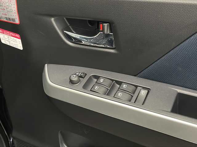 ダイハツ トール カスタムG 宮崎県 2021(令3)年 3.4万km ブラックマイカメタリック ワンオーナー/スマートアシスト３/〇衝突警報機能/〇衝突回避支援ブレーキ機能/〇ブレーキ制御付き誤発進抑制機能（前方・後方）/〇先行車発進お知らせ機能/〇ADB（アダプティブドライビングビーム）/〇コーナーセンサー/〇レーダークルーズコントロール/〇標識認識機能/純正9インチSDナビ/フルセグTV/CD/DVD/Bluetooth/バックカメラ/両側パワースライドドア/LEDヘッドライト/純正14インチAW/ビルトインETC/純正ナビ一体型ドライブレコーダー/アイドリングストップ/スマートキー×2/保証書/取扱説明書