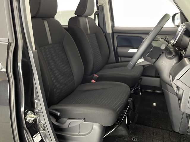 ダイハツ トール カスタムG 宮崎県 2021(令3)年 3.4万km ブラックマイカメタリック ワンオーナー/スマートアシスト３/〇衝突警報機能/〇衝突回避支援ブレーキ機能/〇ブレーキ制御付き誤発進抑制機能（前方・後方）/〇先行車発進お知らせ機能/〇ADB（アダプティブドライビングビーム）/〇コーナーセンサー/〇レーダークルーズコントロール/〇標識認識機能/純正9インチSDナビ/フルセグTV/CD/DVD/Bluetooth/バックカメラ/両側パワースライドドア/LEDヘッドライト/純正14インチAW/ビルトインETC/純正ナビ一体型ドライブレコーダー/アイドリングストップ/スマートキー×2/保証書/取扱説明書