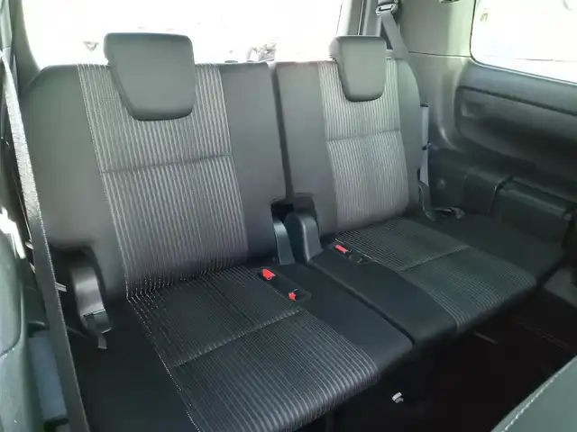 トヨタ ヴォクシー ZS 煌Ⅱ 福井県 2020(令2)年 5.3万km ホワイトパールクリスタルシャイン 純正9インチナビ（NSZT-Y68T）/・（フルセグTV/CD/DVD/Bluetooth）/純正12.1インチフリップダウンモニター（V12T-R68C）/バックカメラ/両側パワースライドドア/Toyota Safety Sense/先行車発進告知/パーキングサポートブレーキ/クリアランスソナー/レーンキープアシスト/クルーズコントロール/ビルトインETC/前後ドライブレコーダー/オートLEDヘッドライト/オートマチックハイビーム/電動格納ウィンカーミラー/純正16インチAW/スマートキー