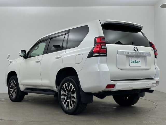 トヨタ ランドクルーザー プラド TX Lパッケージ 鹿児島県 2022(令4)年 4.2万km ホワイトパールクリスタルシャイン アルパイン製11型ナビ/（BT/フルセグTV）/サンルーフ/プリクラッシュセーフティ/レーダークルーズコントロール/レーンキープアシスト/ブラックレザーシート/シートヒーター/シートベンチレーション/オートライト/オートマチックハイビーム/ヘッドライトウォッシャー/スマートキー/プッシュスタート