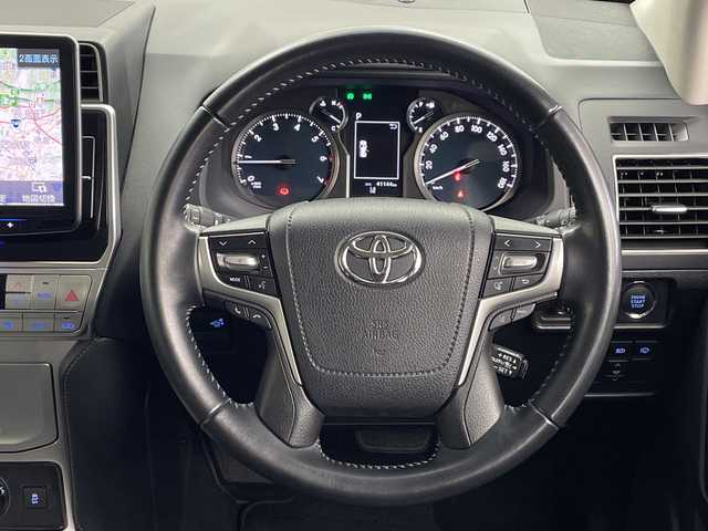 トヨタ ランドクルーザー プラド TX Lパッケージ 鹿児島県 2022(令4)年 4.2万km ホワイトパールクリスタルシャイン アルパイン製11型ナビ/（BT/フルセグTV）/サンルーフ/プリクラッシュセーフティ/レーダークルーズコントロール/レーンキープアシスト/ブラックレザーシート/シートヒーター/シートベンチレーション/オートライト/オートマチックハイビーム/ヘッドライトウォッシャー/スマートキー/プッシュスタート