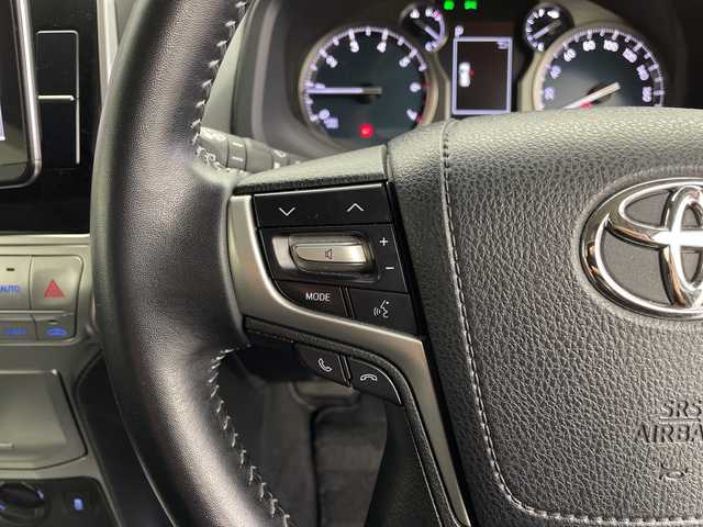 トヨタ ランドクルーザー プラド TX Lパッケージ 鹿児島県 2022(令4)年 4.2万km ホワイトパールクリスタルシャイン アルパイン製11型ナビ/（BT/フルセグTV）/サンルーフ/プリクラッシュセーフティ/レーダークルーズコントロール/レーンキープアシスト/ブラックレザーシート/シートヒーター/シートベンチレーション/オートライト/オートマチックハイビーム/ヘッドライトウォッシャー/スマートキー/プッシュスタート