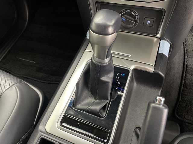 トヨタ ランドクルーザー プラド TX Lパッケージ 鹿児島県 2022(令4)年 4.2万km ホワイトパールクリスタルシャイン アルパイン製11型ナビ/（BT/フルセグTV）/サンルーフ/プリクラッシュセーフティ/レーダークルーズコントロール/レーンキープアシスト/ブラックレザーシート/シートヒーター/シートベンチレーション/オートライト/オートマチックハイビーム/ヘッドライトウォッシャー/スマートキー/プッシュスタート