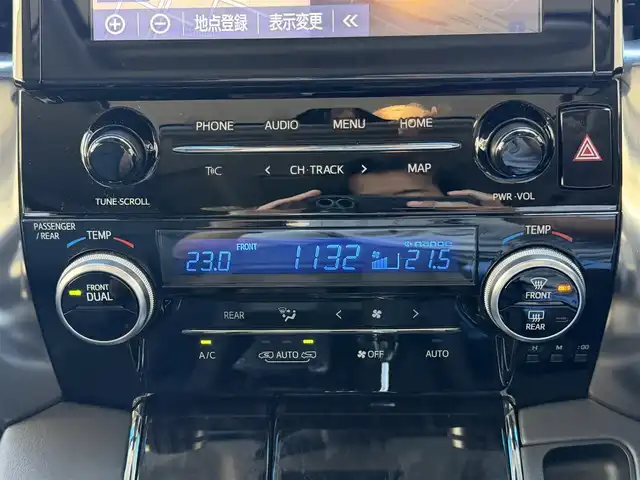 トヨタ アルファード S Cパッケージ 兵庫県 2021(令3)年 2.3万km ホワイトパールクリスタルシャイン ワンオーナー/純正ナビ/（BT/AM/FM）/バックカメラ/フルセグTV/ETC　/サンルーフ/両側パワースライドドア/衝突軽減ブレーキ/レーダークルーズコントロール/前後コーナーセンサ―/前後ドライブレコーダー/MTモード付AT/後席モニター/ステアリングヒーター/レザーシート/パワーイージーアクセスシステム/パワーシート/シートヒーター/オートライト/フォグランプ/電動リアゲート/電動パーキングブレーキ/スマートキー/電動格納ミラー/純正フロアマット/取扱説明書・保証書