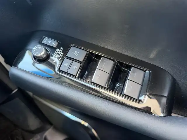 トヨタ アルファード S Cパッケージ 兵庫県 2021(令3)年 2.3万km ホワイトパールクリスタルシャイン ワンオーナー/純正ナビ/（BT/AM/FM）/バックカメラ/フルセグTV/ETC　/サンルーフ/両側パワースライドドア/衝突軽減ブレーキ/レーダークルーズコントロール/前後コーナーセンサ―/前後ドライブレコーダー/MTモード付AT/後席モニター/ステアリングヒーター/レザーシート/パワーイージーアクセスシステム/パワーシート/シートヒーター/オートライト/フォグランプ/電動リアゲート/電動パーキングブレーキ/スマートキー/電動格納ミラー/純正フロアマット/取扱説明書・保証書