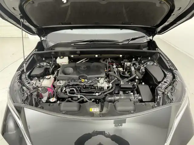 トヨタ ハリアー ハイブリッド 茨城県 2020(令2)年 1.6万km プレシャスブラックパール 純正ナビ/フルセグ視聴可/全方位カメラ/100V充電/ドラレコ/ETC2.0/Bluetooth接続/USB入力端子/電動リアゲート/パワーシート（D＋N席）/シートヒート（D＋N席）/エアシート（D＋N席）/純正AW/純正フロアマット/コーナーセンサー（前後）/オートマチックハイビーム/LEDライト/ステアリングヒーター