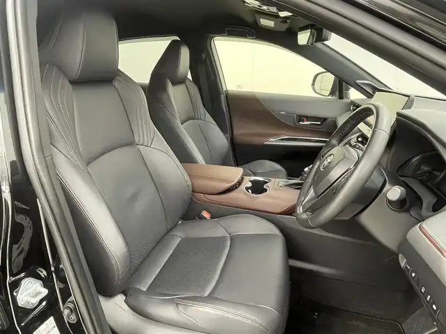 トヨタ ハリアー ハイブリッド 茨城県 2020(令2)年 1.6万km プレシャスブラックパール 純正ナビ/フルセグ視聴可/全方位カメラ/100V充電/ドラレコ/ETC2.0/Bluetooth接続/USB入力端子/電動リアゲート/パワーシート（D＋N席）/シートヒート（D＋N席）/エアシート（D＋N席）/純正AW/純正フロアマット/コーナーセンサー（前後）/オートマチックハイビーム/LEDライト/ステアリングヒーター