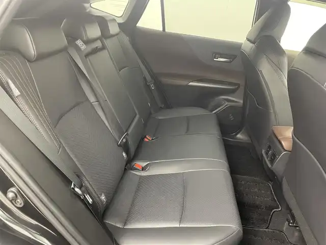 トヨタ ハリアー ハイブリッド 茨城県 2020(令2)年 1.6万km プレシャスブラックパール 純正ナビ/フルセグ視聴可/全方位カメラ/100V充電/ドラレコ/ETC2.0/Bluetooth接続/USB入力端子/電動リアゲート/パワーシート（D＋N席）/シートヒート（D＋N席）/エアシート（D＋N席）/純正AW/純正フロアマット/コーナーセンサー（前後）/オートマチックハイビーム/LEDライト/ステアリングヒーター