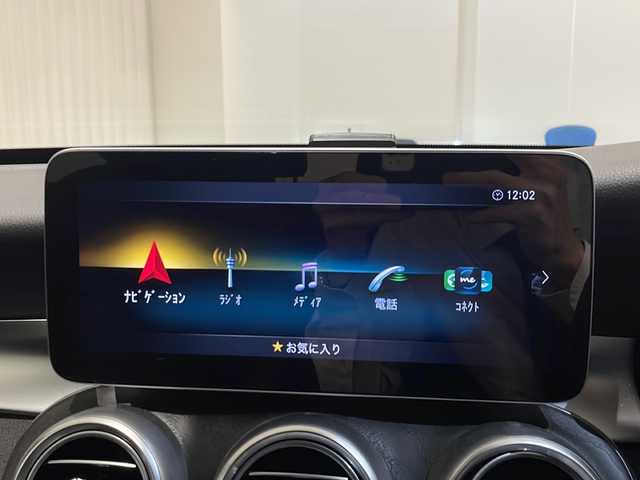 メルセデス・ベンツ Ｃ２００ 新潟県 2019(令1)年 4.3万km ポーラホワイト アクティブブレーキアシスト/レーンチェンジアシスト/メモリー付パワーシート（D席/N席）/純正ナビ/ヘッドアップディスプレイ/バックカメラ/アイドリングストップ/ASCD/プッシュスタート/ETC/パワーバックドア/EPS/アクティブブレーキアシスト/レーンチェンジアシスト/ヒーターシート/インテリジェントキー